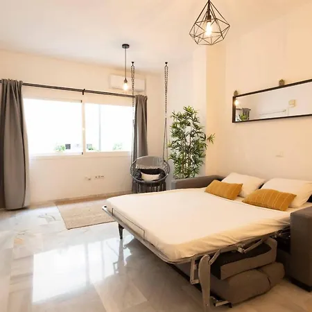 Relaxing Vacation Home @ The Heart Of Malaga Exterior photo